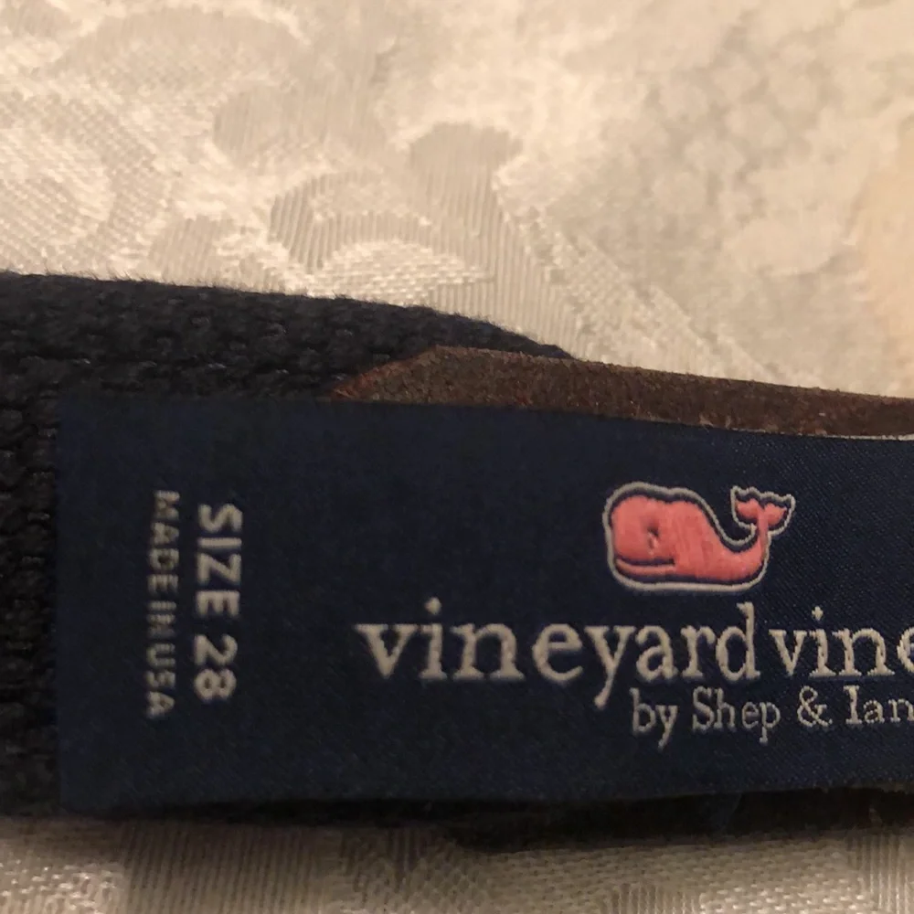 Vineyard Vines belt size 28
